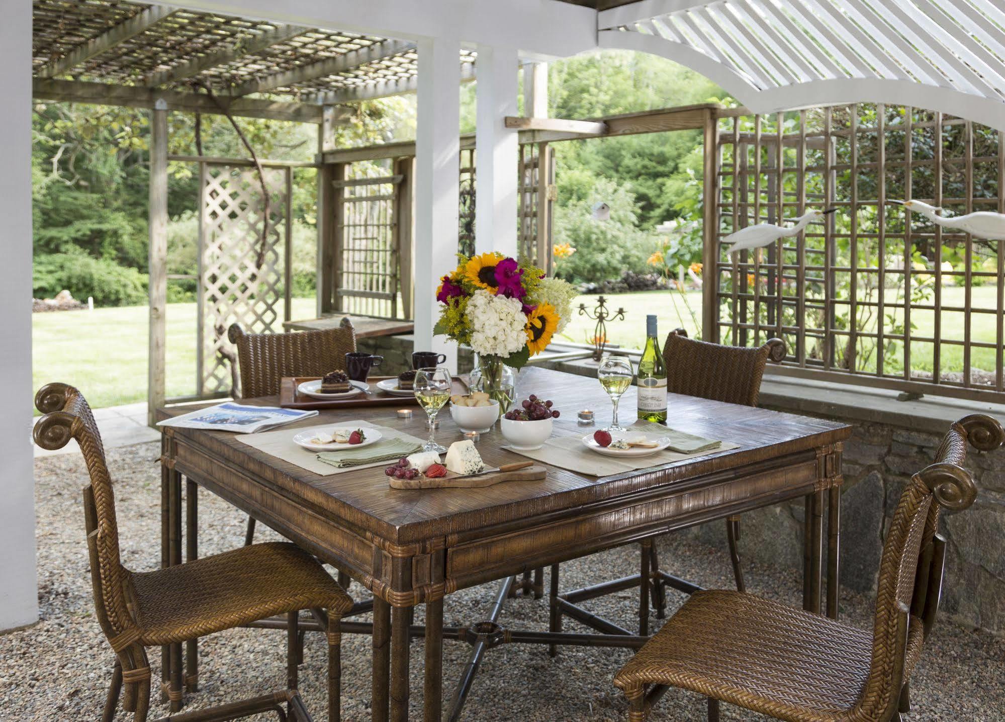 Abbey'S Lantern Hill Inn Ledyard Center Εξωτερικό φωτογραφία